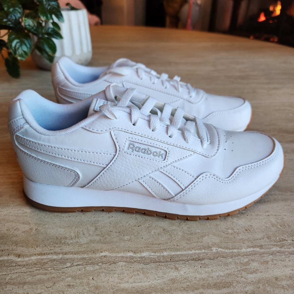 Reebok Women’s Classic Harman Run Sneaker, White - US 7.5